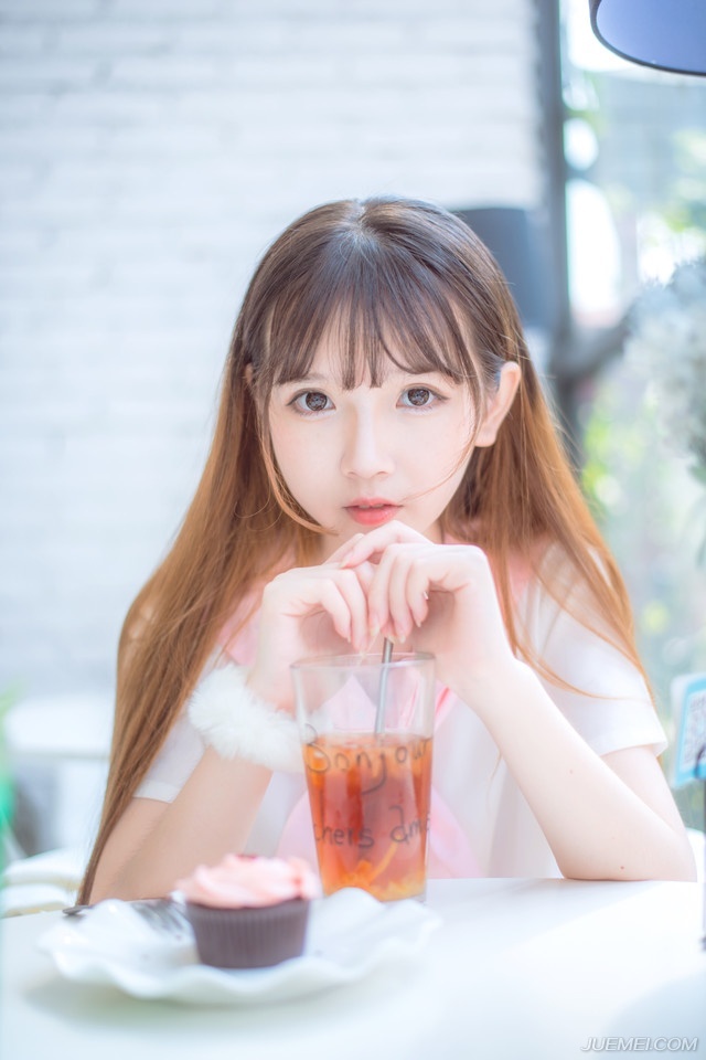 “那就找个由头，将他杀掉，省的每天看着碍眼。”